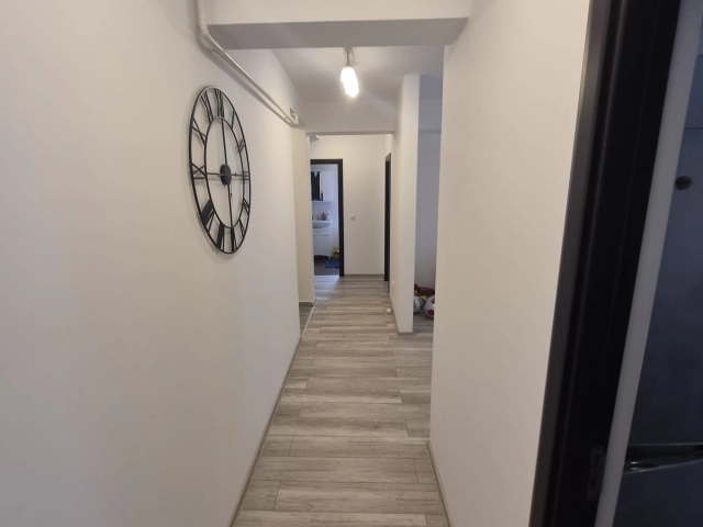 Apartament 3 camere - Pacurari