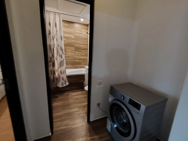 Apartament 3 camere - Podu Ros