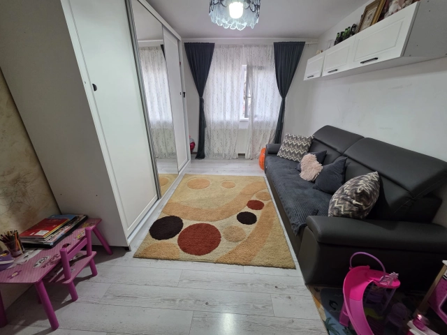 Apartament 2 camere - Dacia