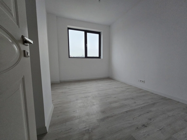 Apartament 4 camere - Alexandru cel Bun