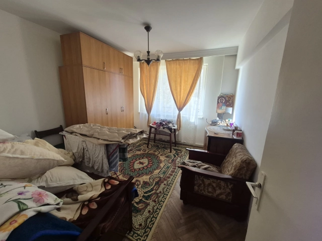 Apartament 2 camere - Centru