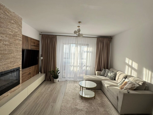 Apartament 3 camere - Popas Pacurari