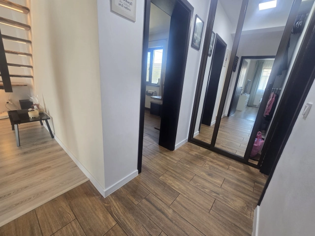 Apartament 4 camere - Popas Pacurari