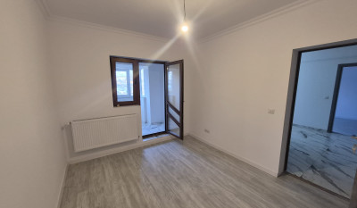 Apartament de vanzare 2 camere Valea Lupului 161680