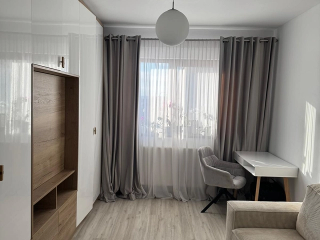 Apartament 3 camere - Popas Pacurari