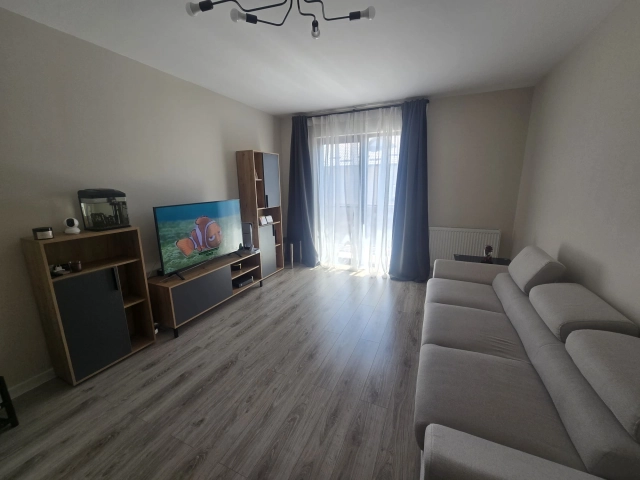 Apartament 4 camere - Popas Pacurari