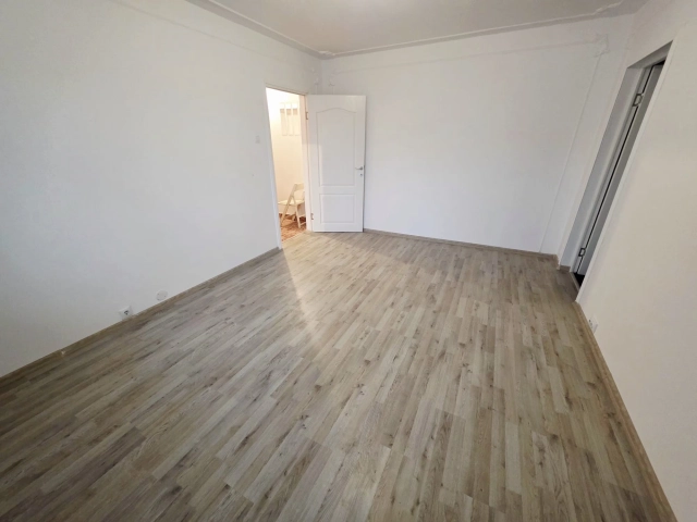 Apartament 3 camere - Alexandru cel Bun