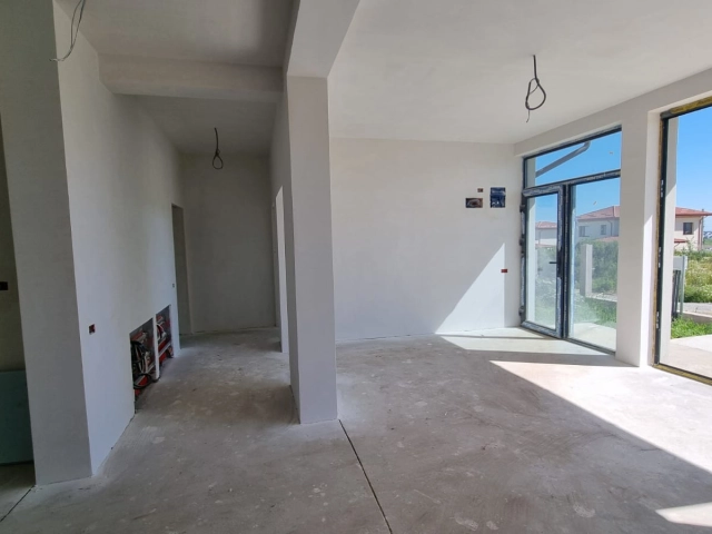 Apartament 3 camere - Visani