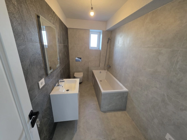 Apartament 3 camere - Popas Pacurari