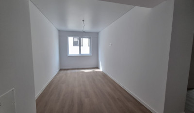 Apartament de vanzare 2 camere Bucium 153823