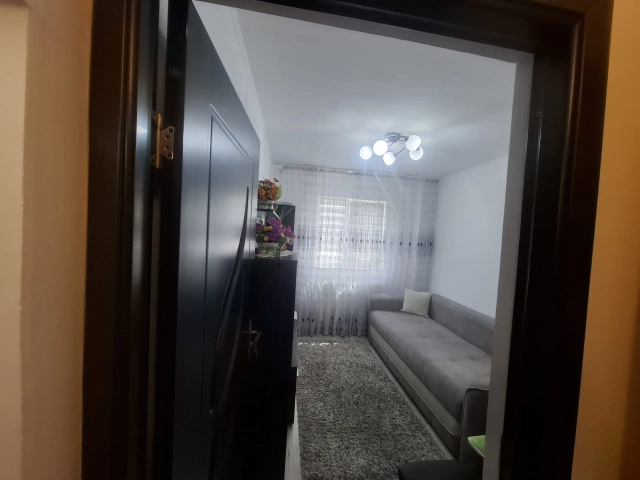Apartament 3 camere - Metalurgie
