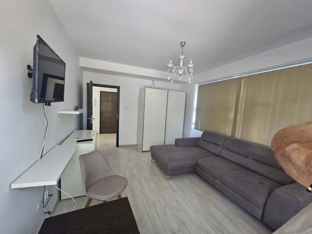 Apartament 2 camere - Podul de Fier