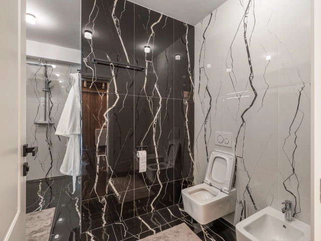 Apartament 6 camere - Podu Ros
