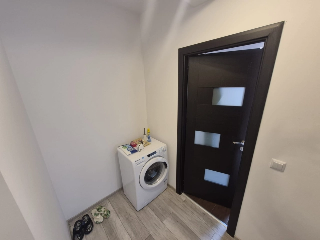 Apartament 3 camere - Pacurari