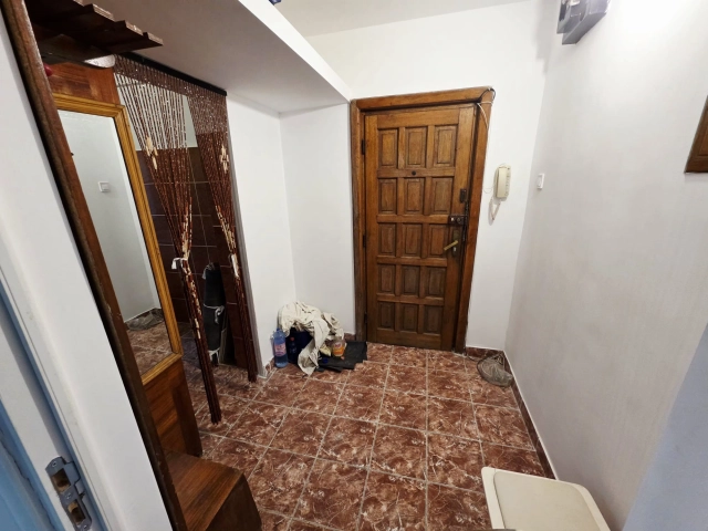 Apartament 3 camere - Alexandru cel Bun