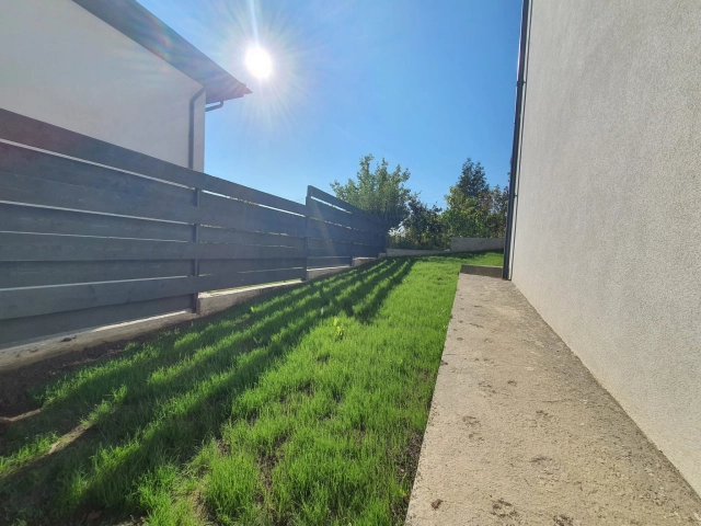Apartament 4 camere - Visani