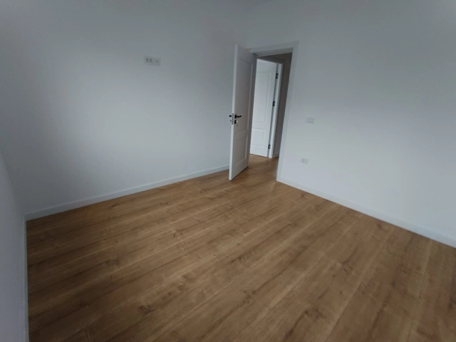 Apartament 4 camere - Valea Lupului