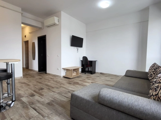 Apartament 2 camere - Centru