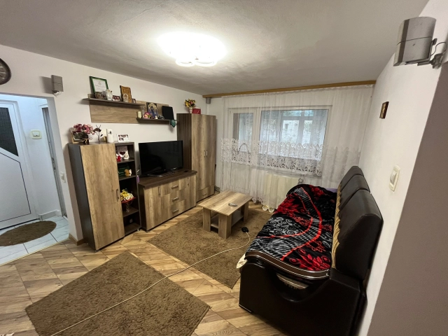 Apartament 2 camere - Podu Ros