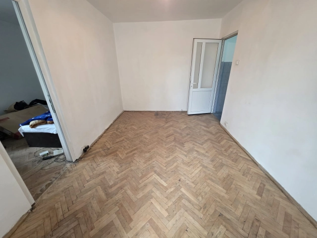 Apartament 3 camere - Alexandru cel Bun