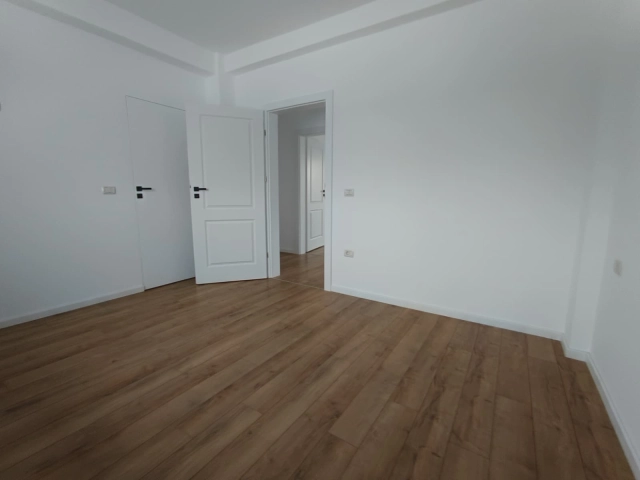 Apartament 4 camere - Valea Lupului