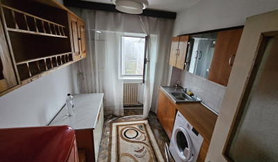 Apartament de vanzare 2 camere Nicolina 160751