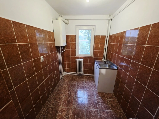 Apartament 3 camere - Alexandru cel Bun