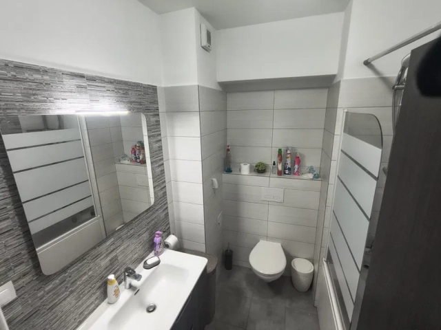Apartament 3 camere - Tudor Vladimirescu