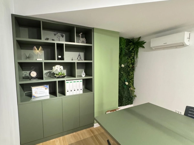 Apartament 5 camere - Metalurgie