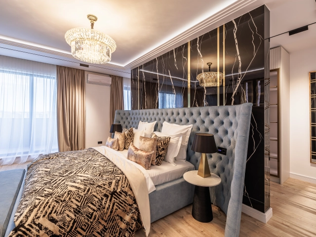 Apartament 6 camere - Podu Ros