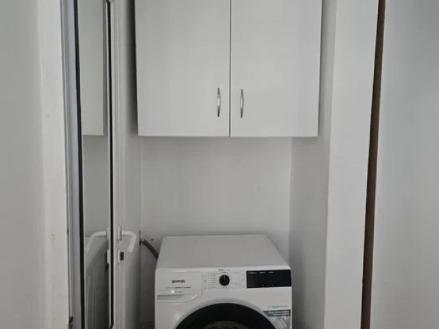 Apartament 3 camere - Centru