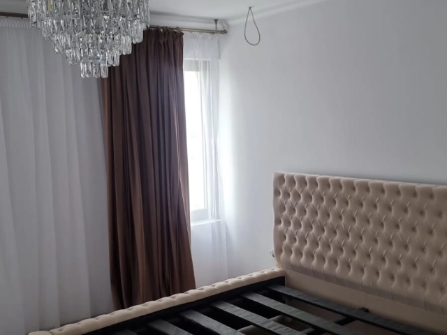 Apartament 5 camere - Bucium