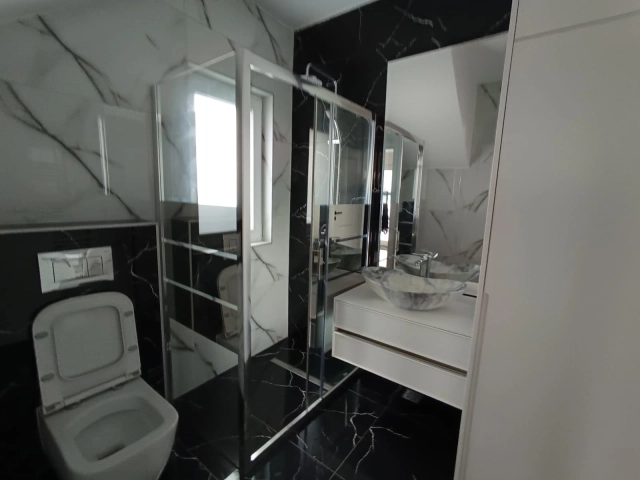 Apartament 4 camere - Valea Lupului