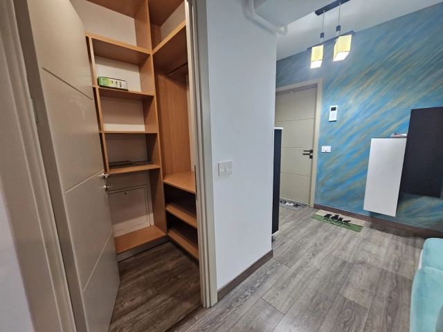Apartament 3 camere - Tatarasi