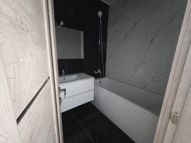 Apartament 3 camere - Pacurari