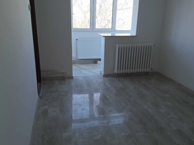 Apartament 3 camere - Alexandru cel Bun