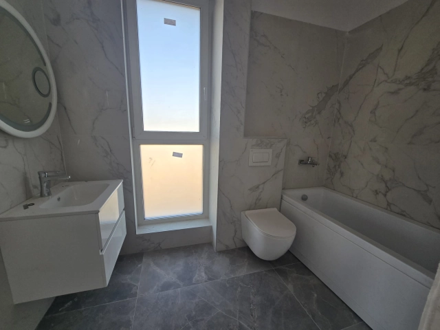 Apartament 3 camere - Pacurari