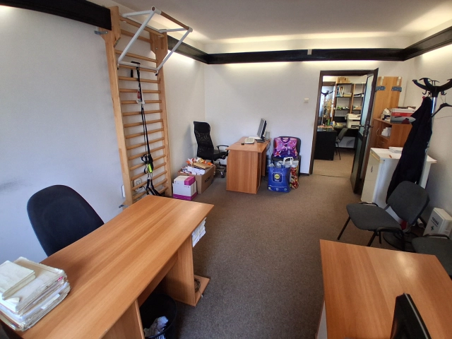 Apartament 4 camere - Pacurari