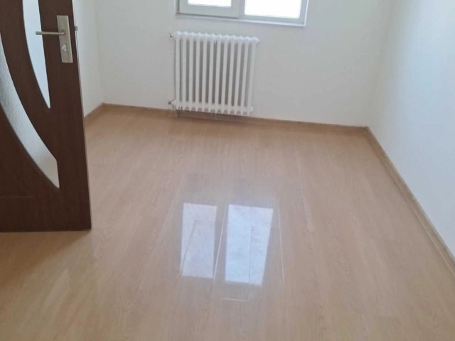 Apartament 3 camere - Alexandru cel Bun