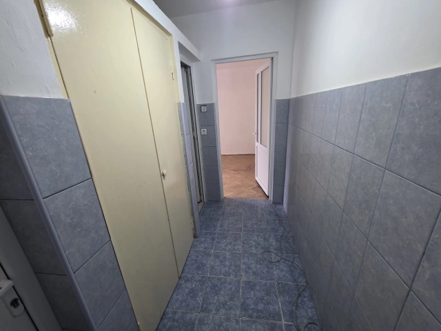 Apartament 3 camere - Alexandru cel Bun