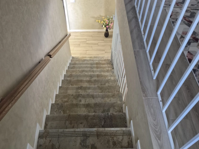 Apartament 4 camere - Miroslava