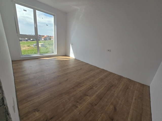 Apartament 3 camere - Pacurari