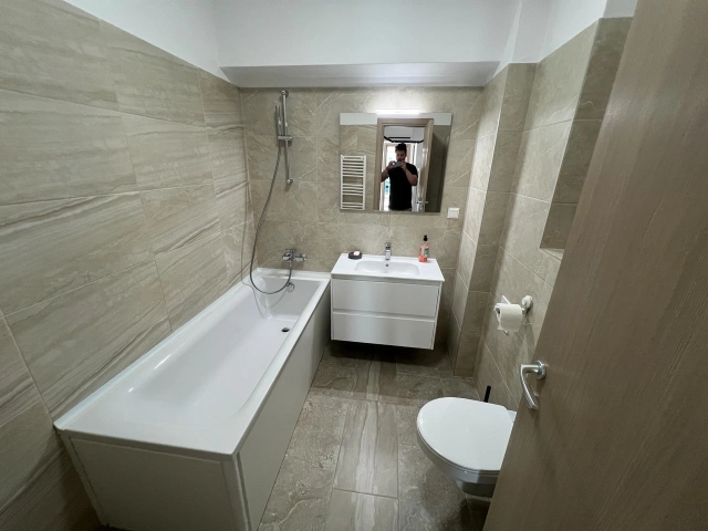 Apartament 3 camere - Tudor Vladimirescu