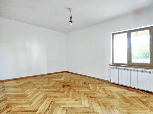 Apartament 3 camere - Podul de Fier