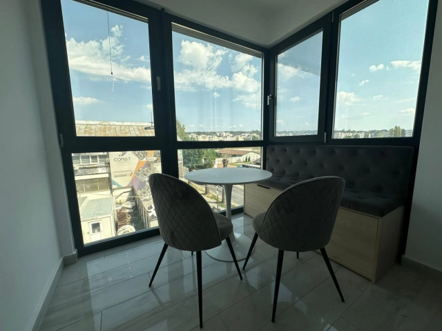 Apartament 3 camere - Dacia