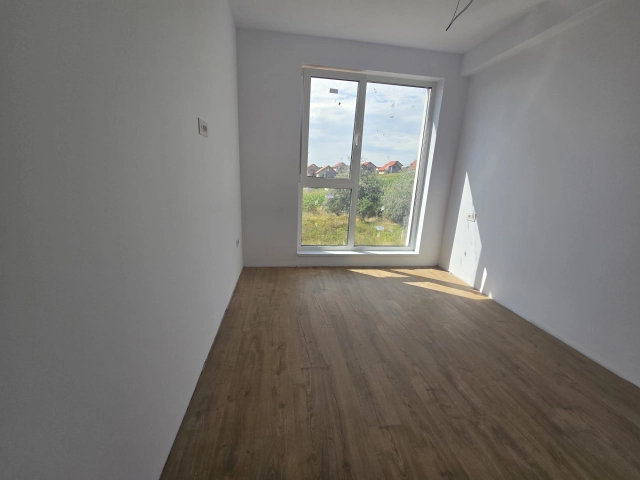 Apartament 3 camere - Pacurari