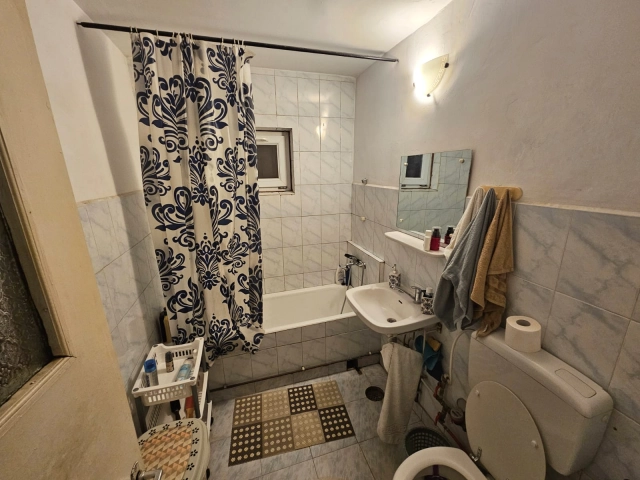 Apartament 3 camere - Nicolina