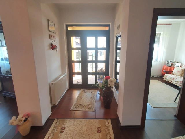 Apartament 5 camere - Popas Pacurari