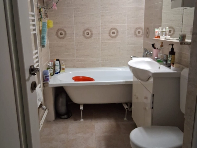 Apartament 3 camere - Tudor Vladimirescu