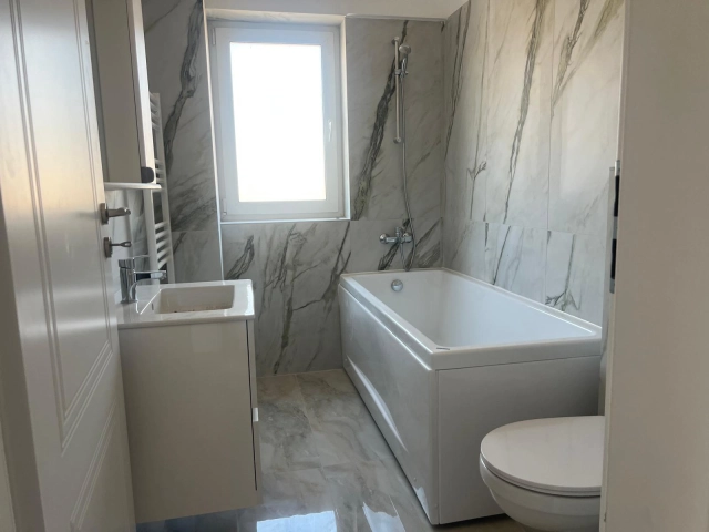 Apartament 3 camere - Galata